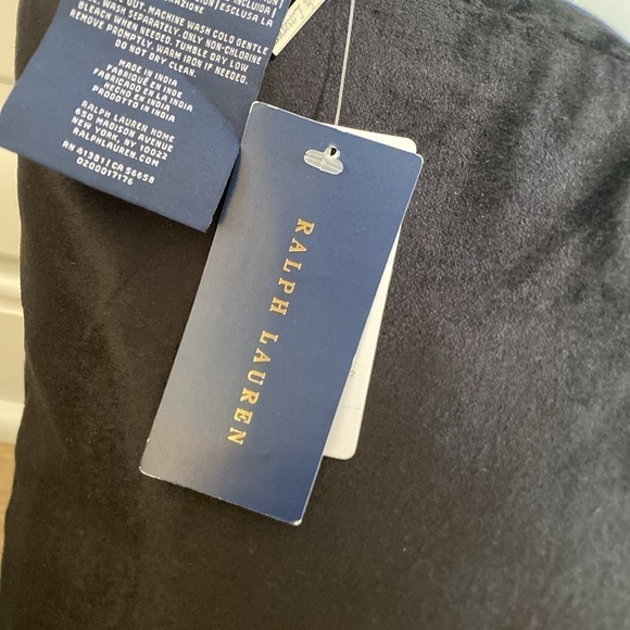 Ralph Lauren Merkel Home Collection Black Velvet throw pillows NWT $225 - Picture 5 of 7